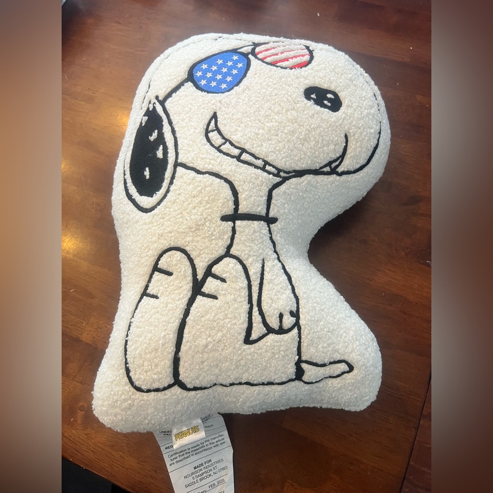 NWOT Peanuts Snoopy Pillow 4th of July